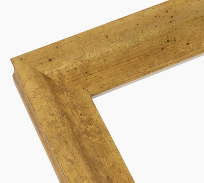 Cadre d'or en bois sur mesure 345.010