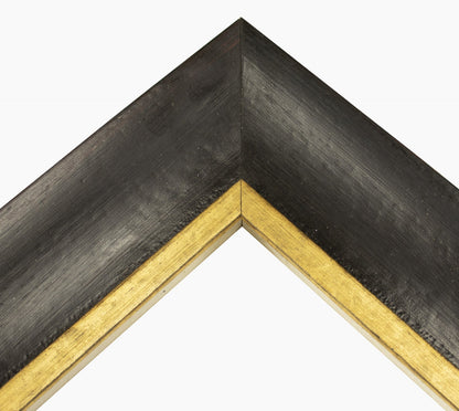 448.601 cadre en bois noir avec fil d'or mesure de profil 80x45 mm Lombarda cornici S.n.c.